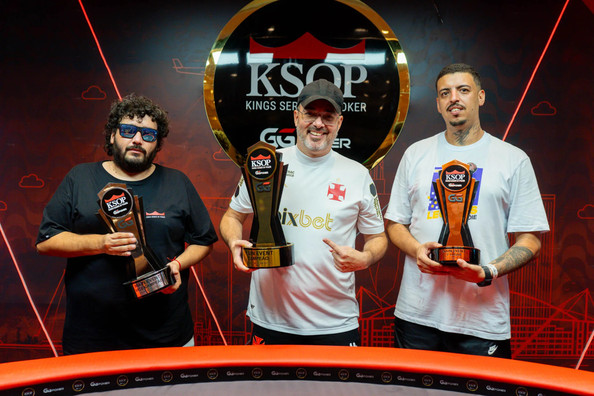 Pódio do Main Event do KSOP GGPoker Rio de Janeiro